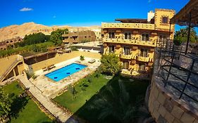 New Memnon Hotel